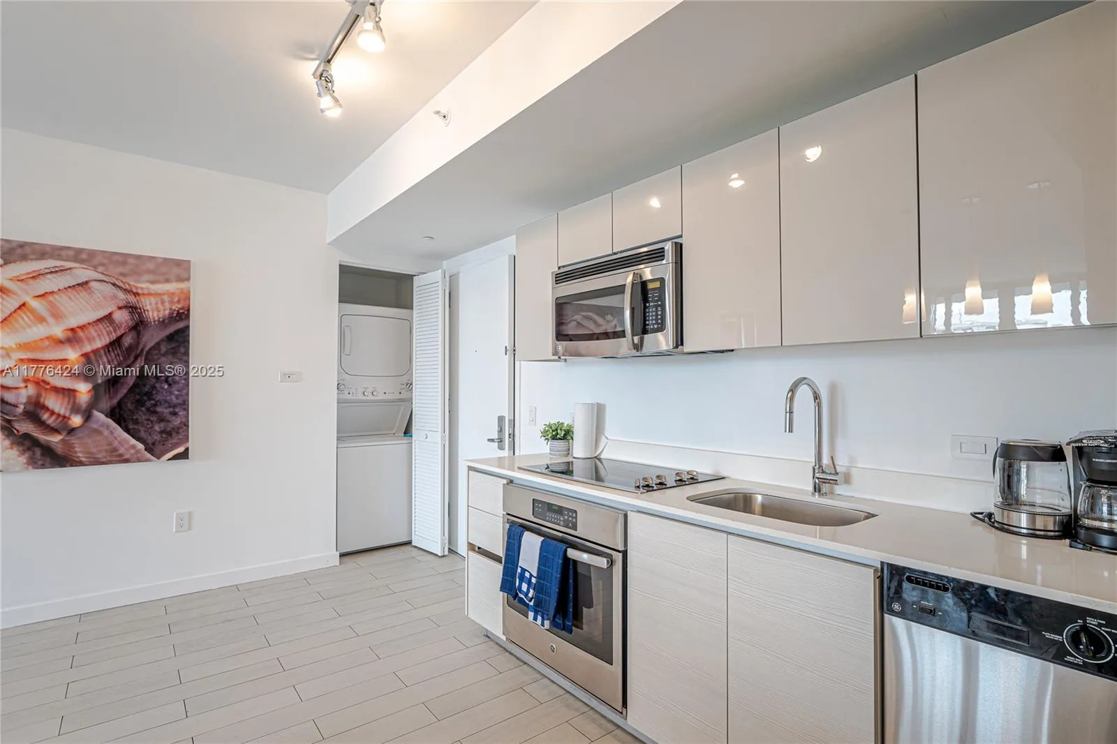2602 E Hallandale Beach Blvd # R1007, Hallandale Beach, FL 33009 photo 10