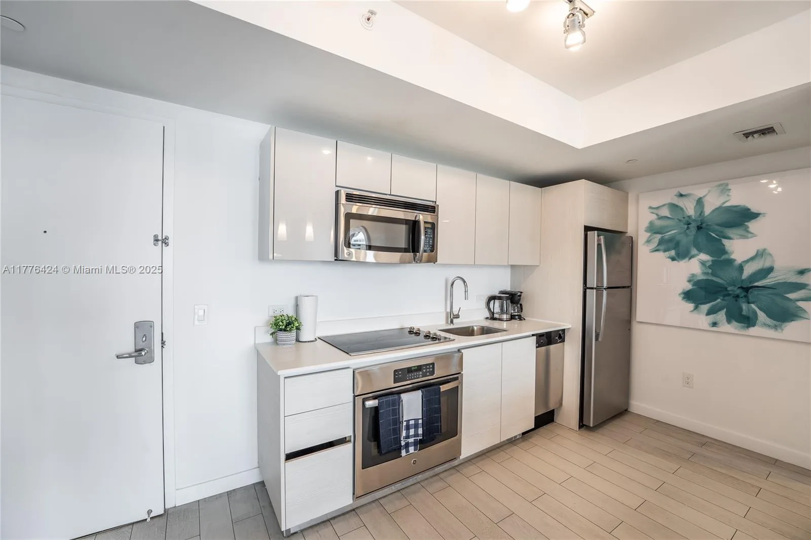 2602 E Hallandale Beach Blvd # R1007, Hallandale Beach, FL 33009 photo 6