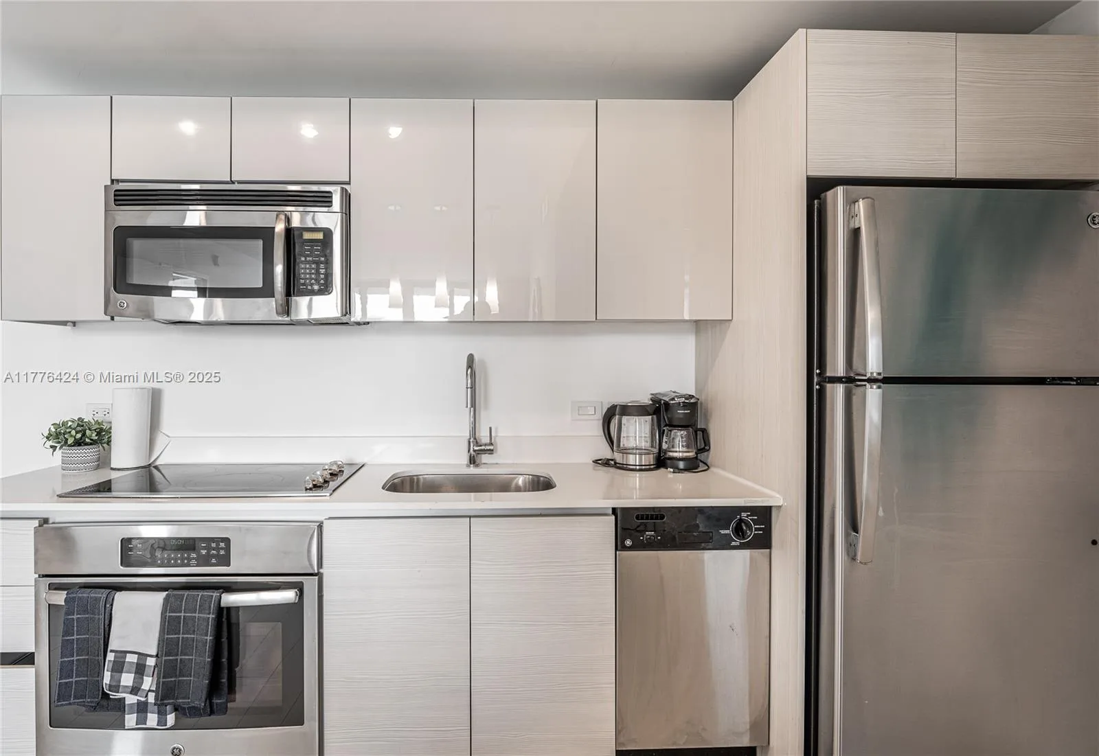 2602 E Hallandale Beach Blvd # R1007, Hallandale Beach, FL 33009 photo 7
