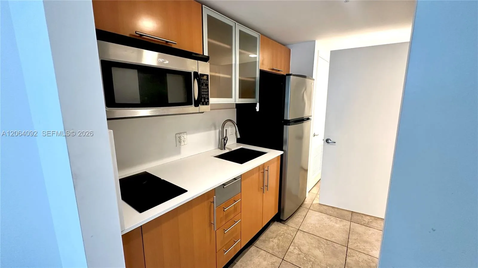 1750 N Bayshore Dr # 2607, Miami, FL 33132 photo 12