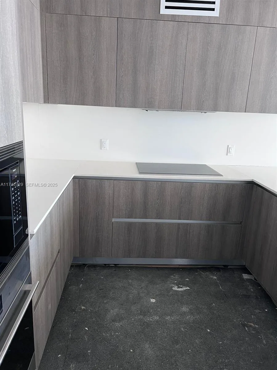 17550 Collins Ave # 1004, Sunny Isles Beach, FL 33160 photo 4
