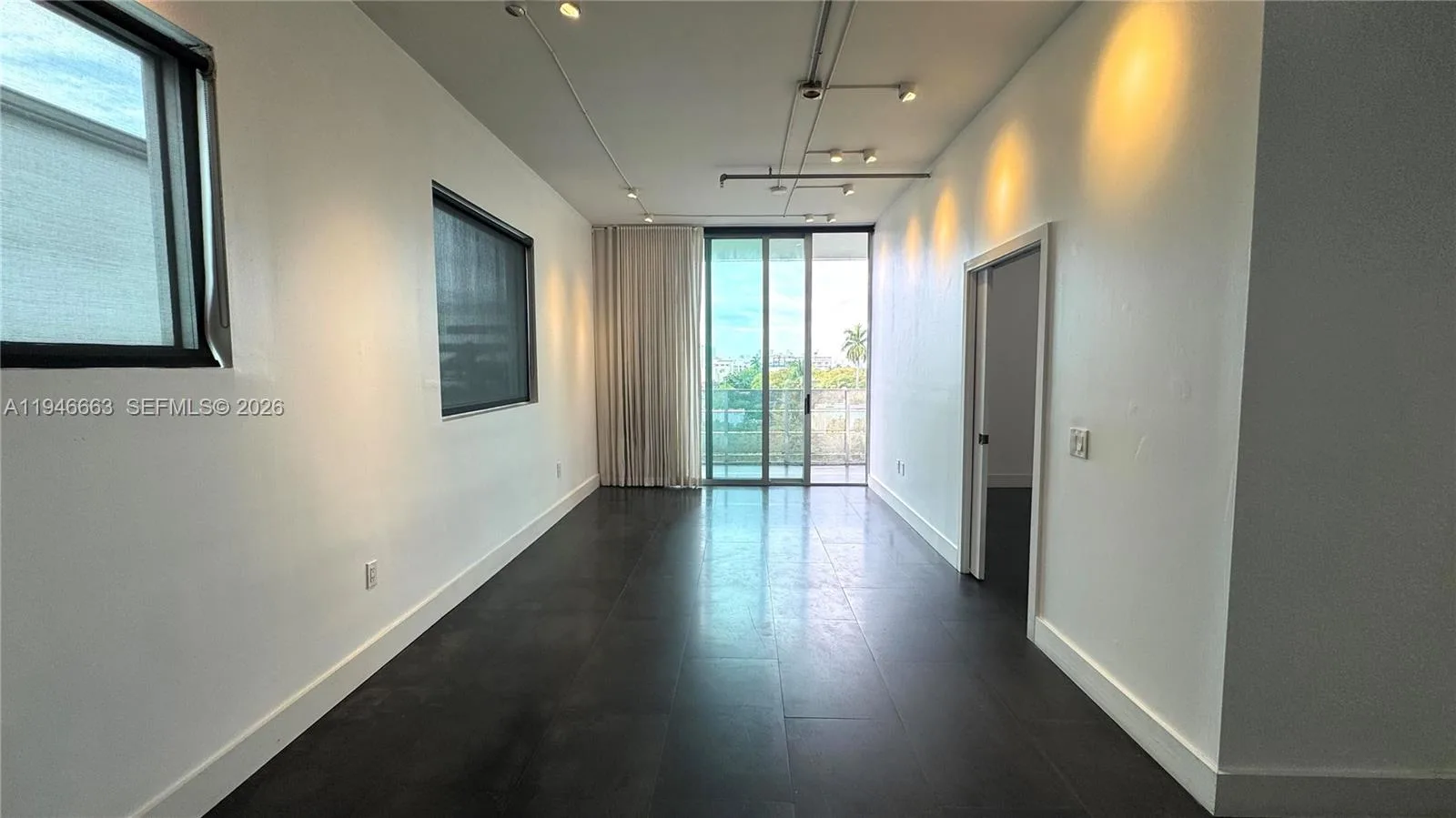 1700 Meridian Ave # 506, Miami Beach, FL 33139 photo 2