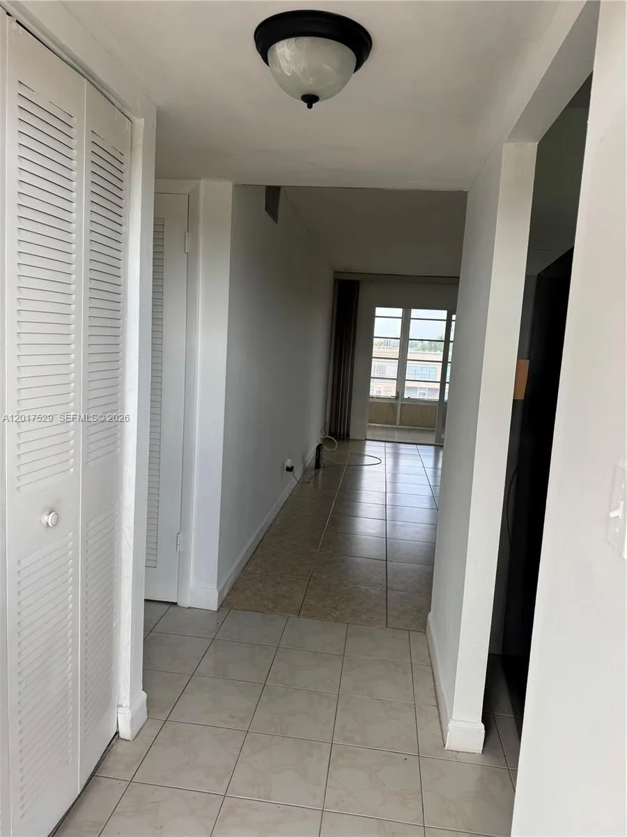 9041 Sunrise Lakes Blvd # 303, Sunrise, FL 33322 photo 4