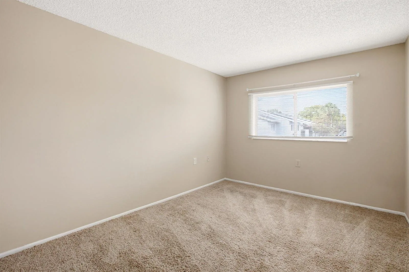 1153 Lake Victoria Drive # H, West Palm Beach, FL 33411 photo 8