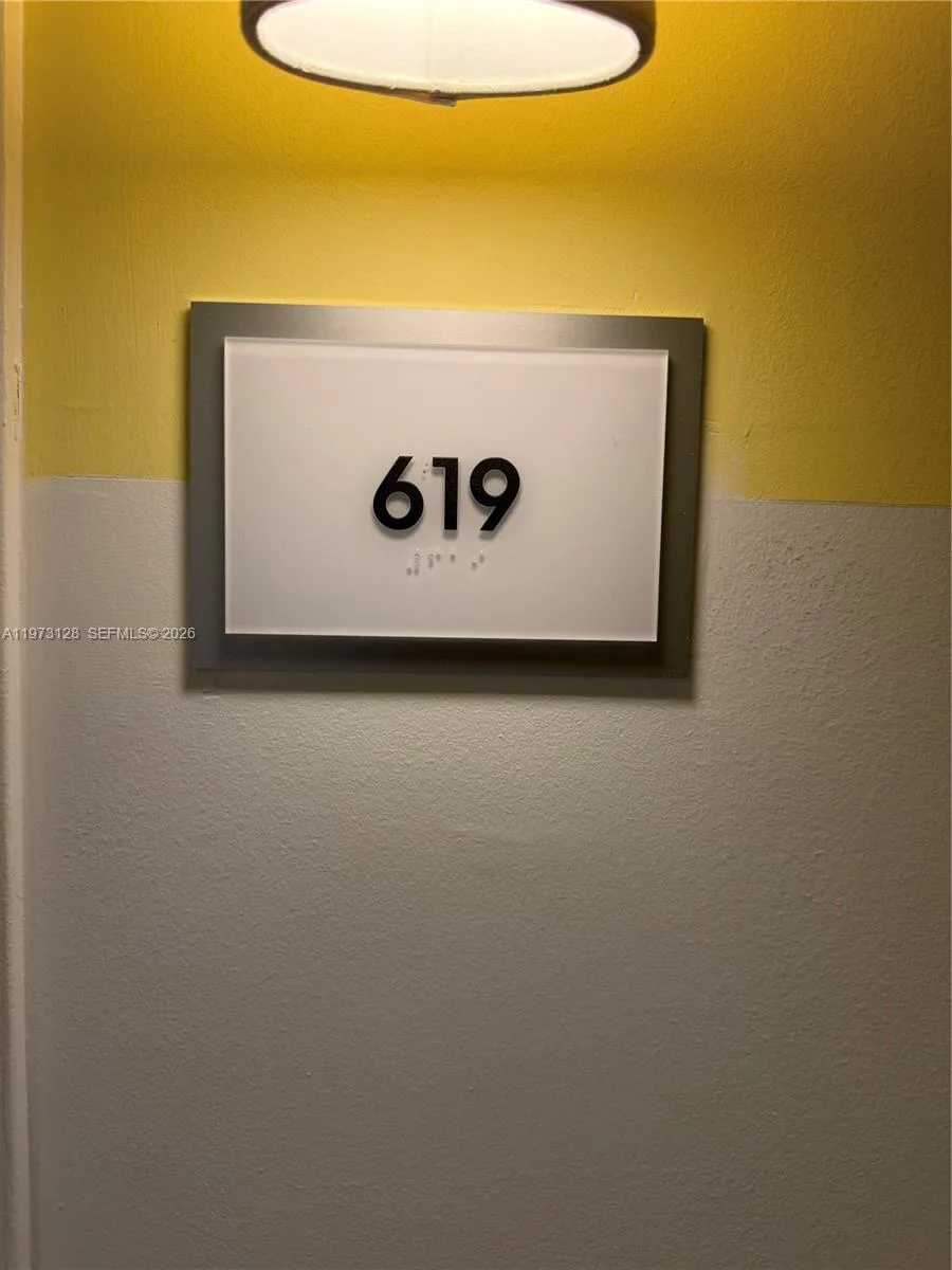 465 Brickell Ave # 619, Miami, FL 33131 photo 6