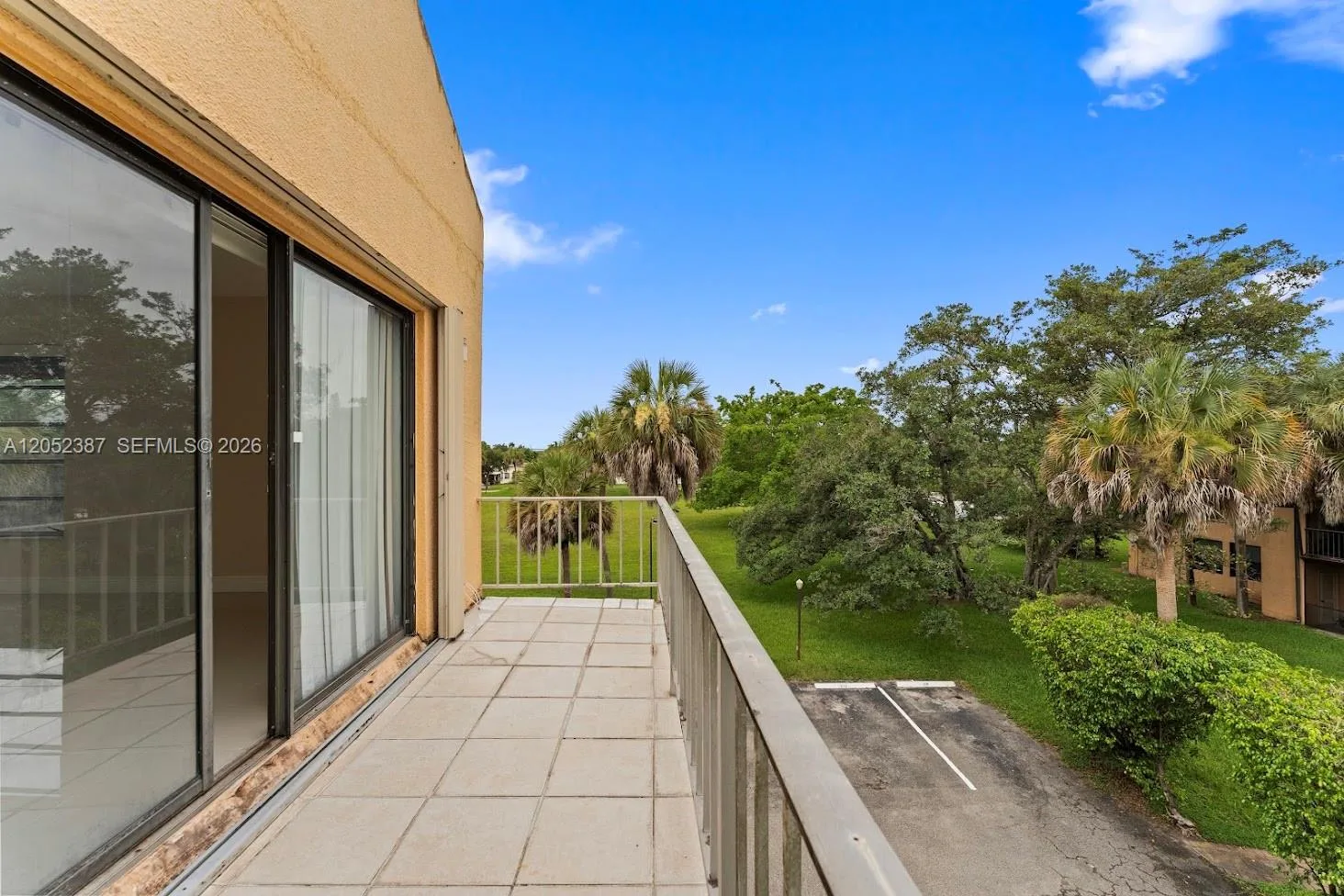 430 Commodore Dr # 310, Plantation, FL 33325 photo 12
