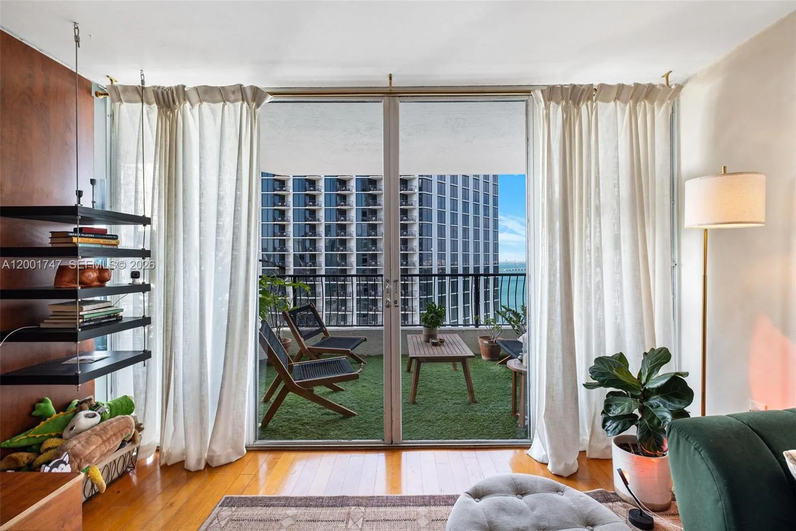 555 NE 15th St # 26F, Miami, FL 33132 photo 4