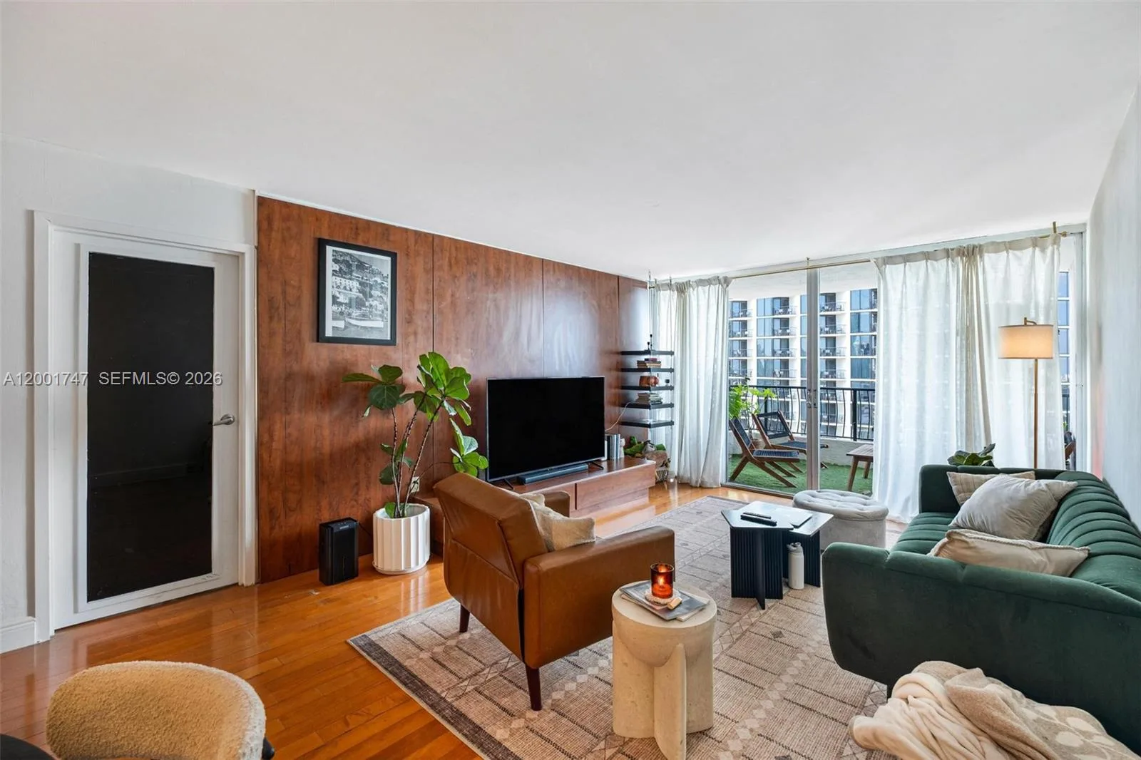 555 NE 15th St # 26F, Miami, FL 33132 photo 7