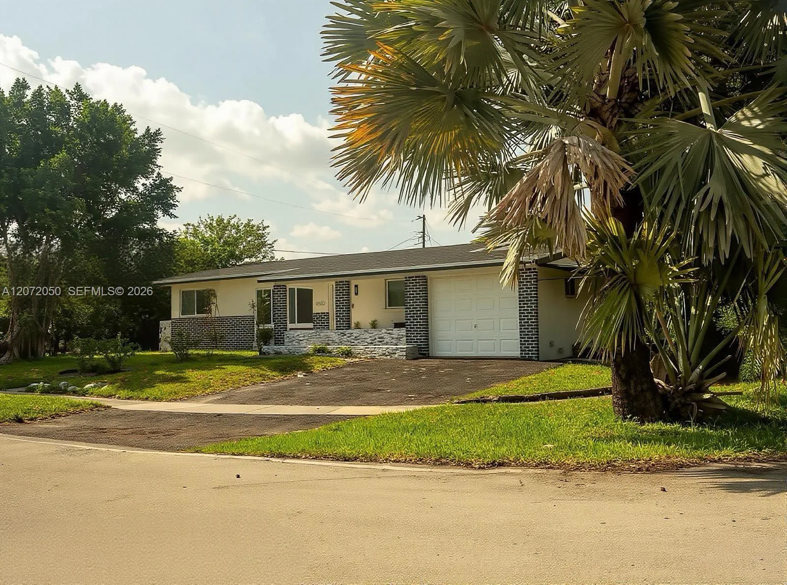5090 SW 9th Ct, Plantation, FL 33317 photo 2