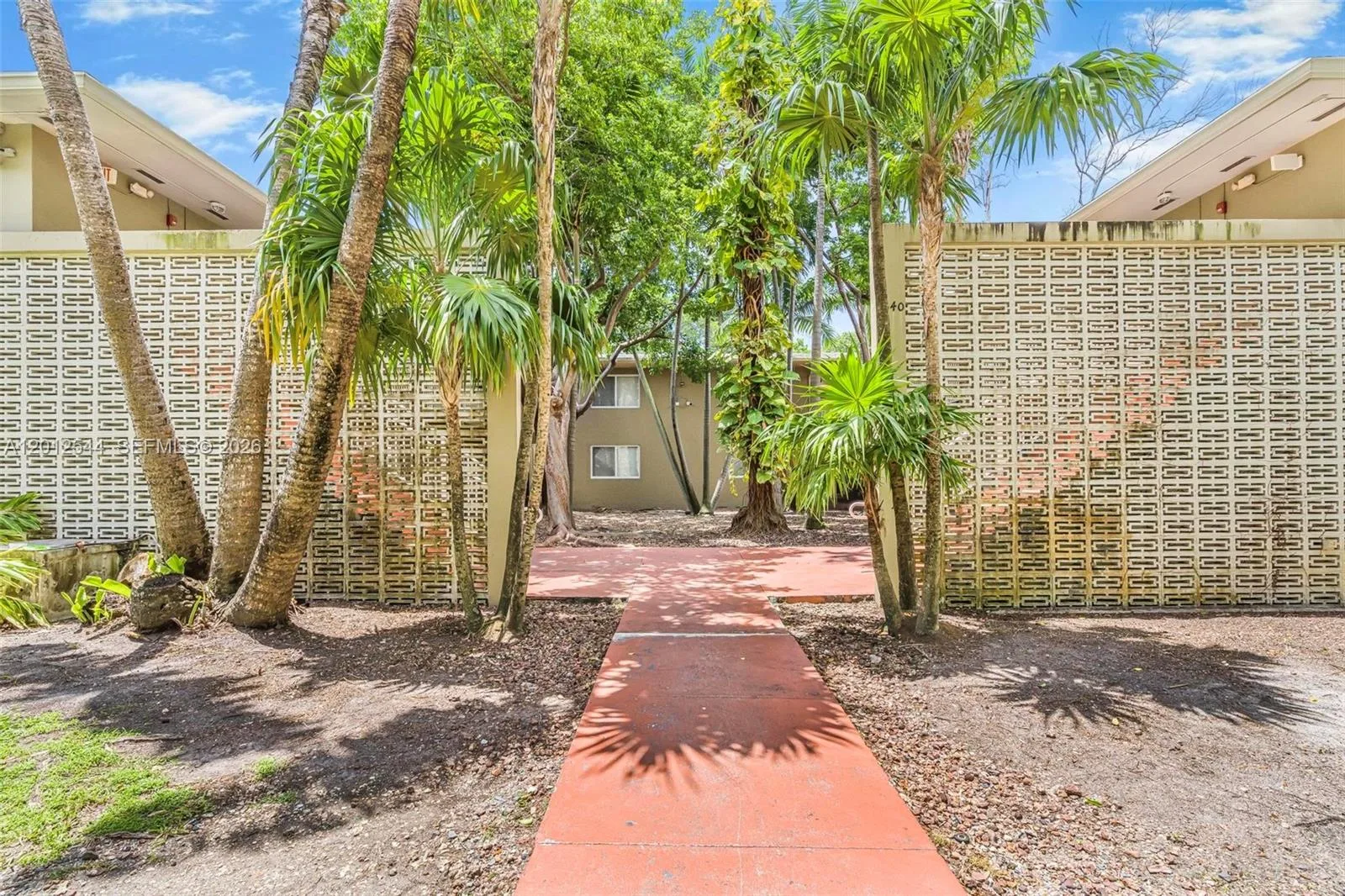 6330 SW 79th St # 2, South Miami, FL 33143 photo 2