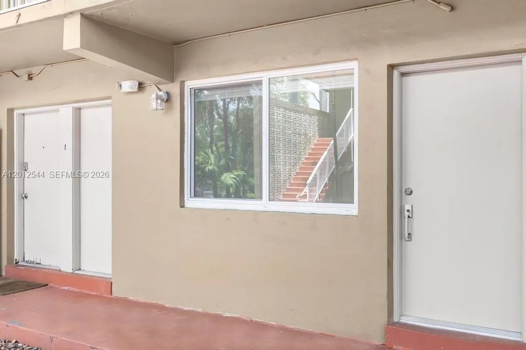 6330 SW 79th St # 2, South Miami, FL 33143 photo 3
