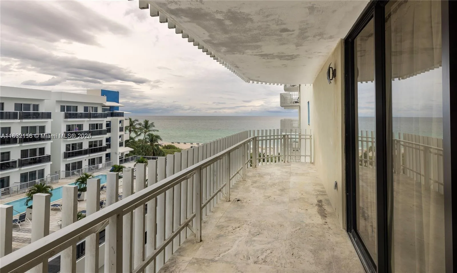 6061 Collins Ave # 7D, Miami Beach, FL 33140