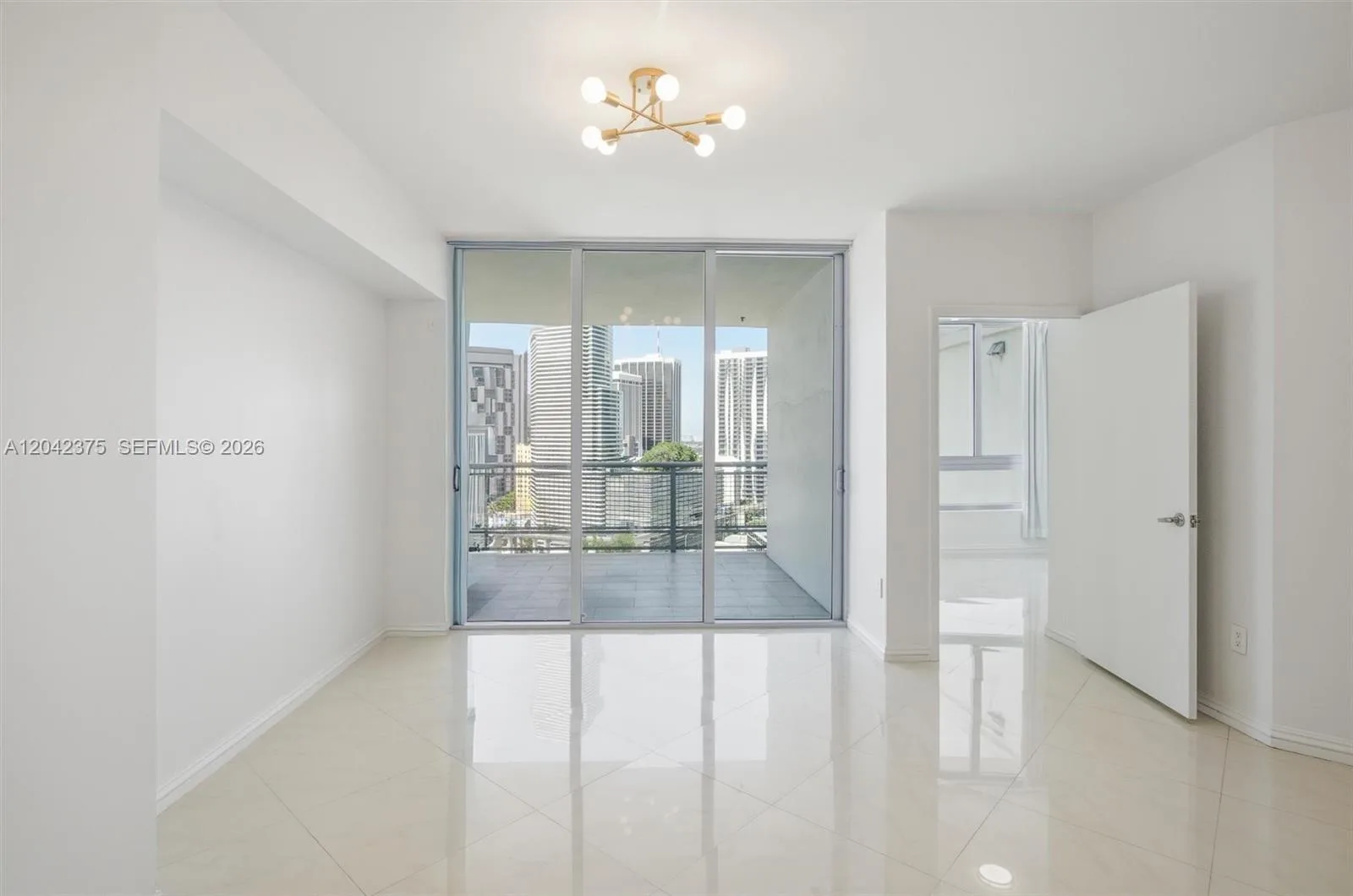 350 S Miami Ave # 1903, Miami, FL 33130 photo 5