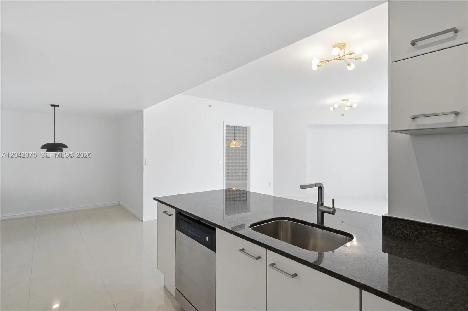 350 S Miami Ave # 1903, Miami, FL 33130 photo 7