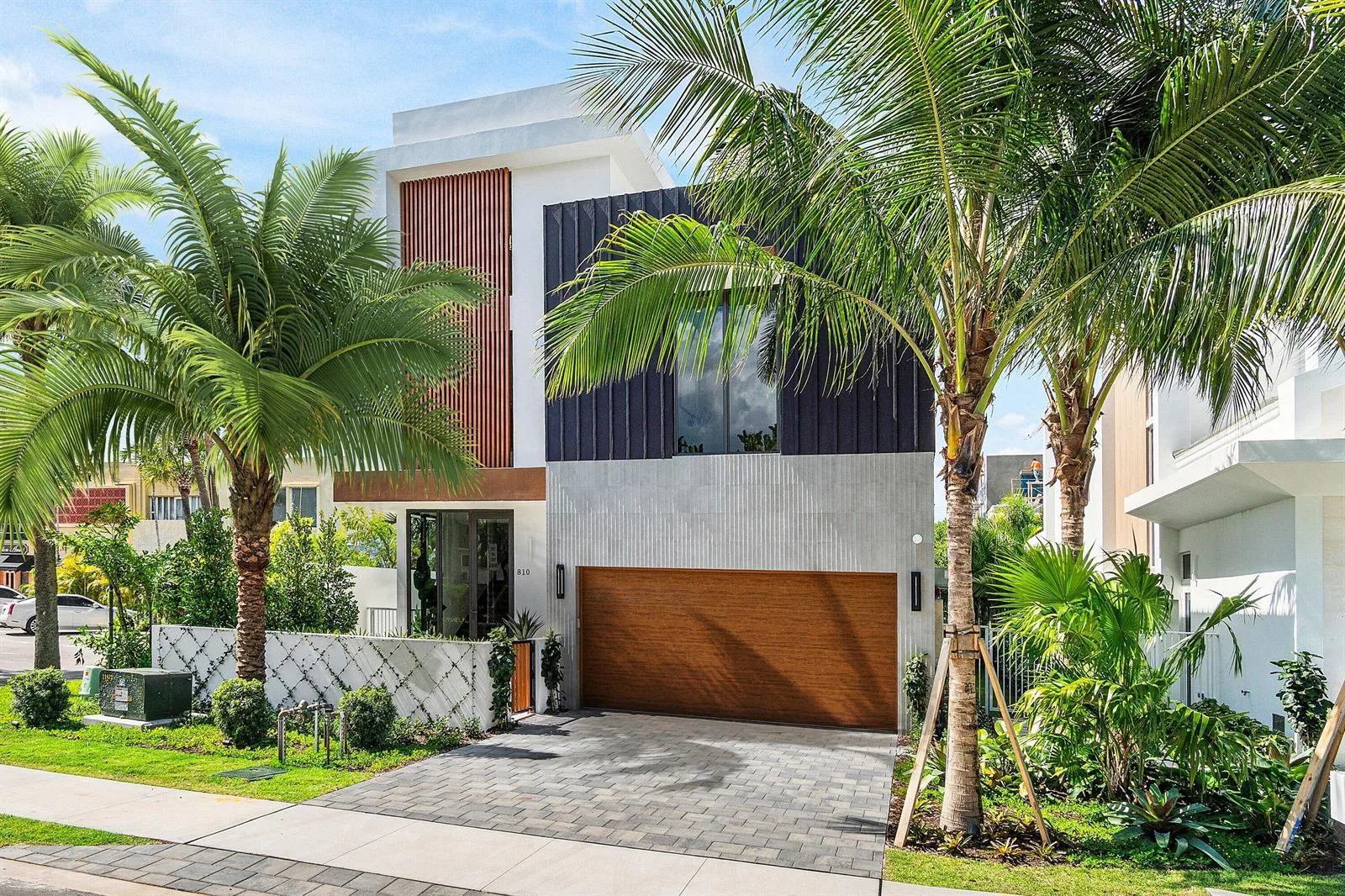 810 Palm Trail, Delray Beach, FL 33483 photo 3