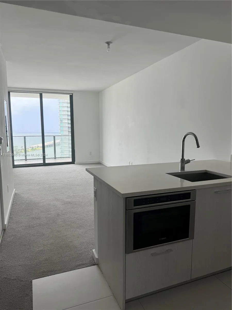 501 NE 31st St # 2304, Miami, FL 33137 photo 6