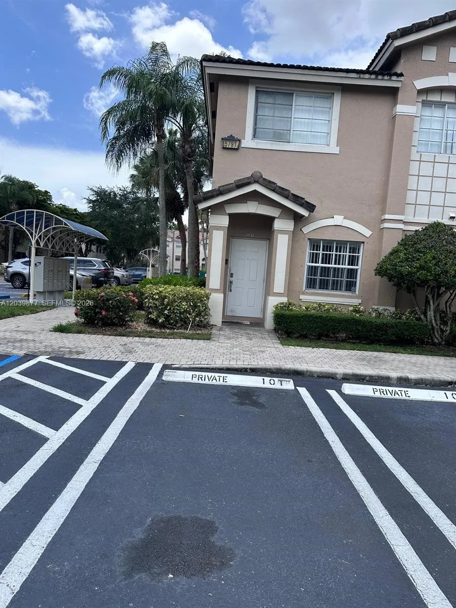 5791 NW 116th Ave # 101, Doral, FL 33178 photo 3