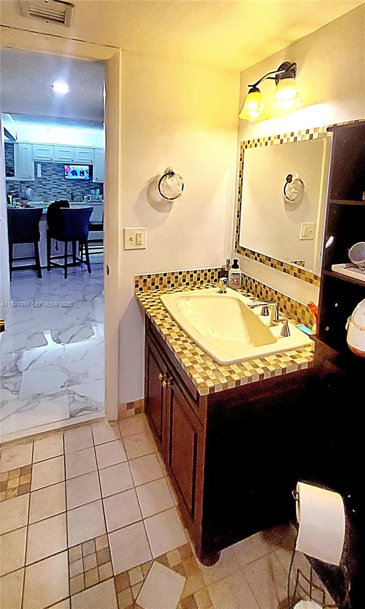 3905 N Nob Hill Rd # 510, Sunrise, FL 33351 photo 13