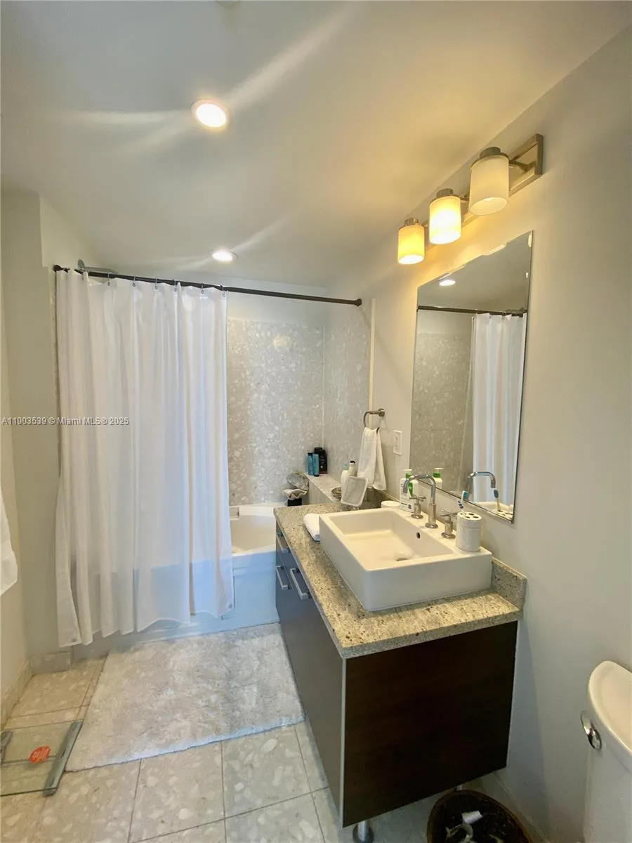 185 SW 7 ST # 3207, Miami, FL 33130 photo 3