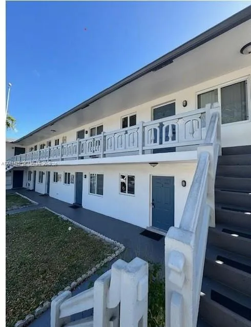 495 NW 43rd Ct # 6, Oakland Park, FL 33309