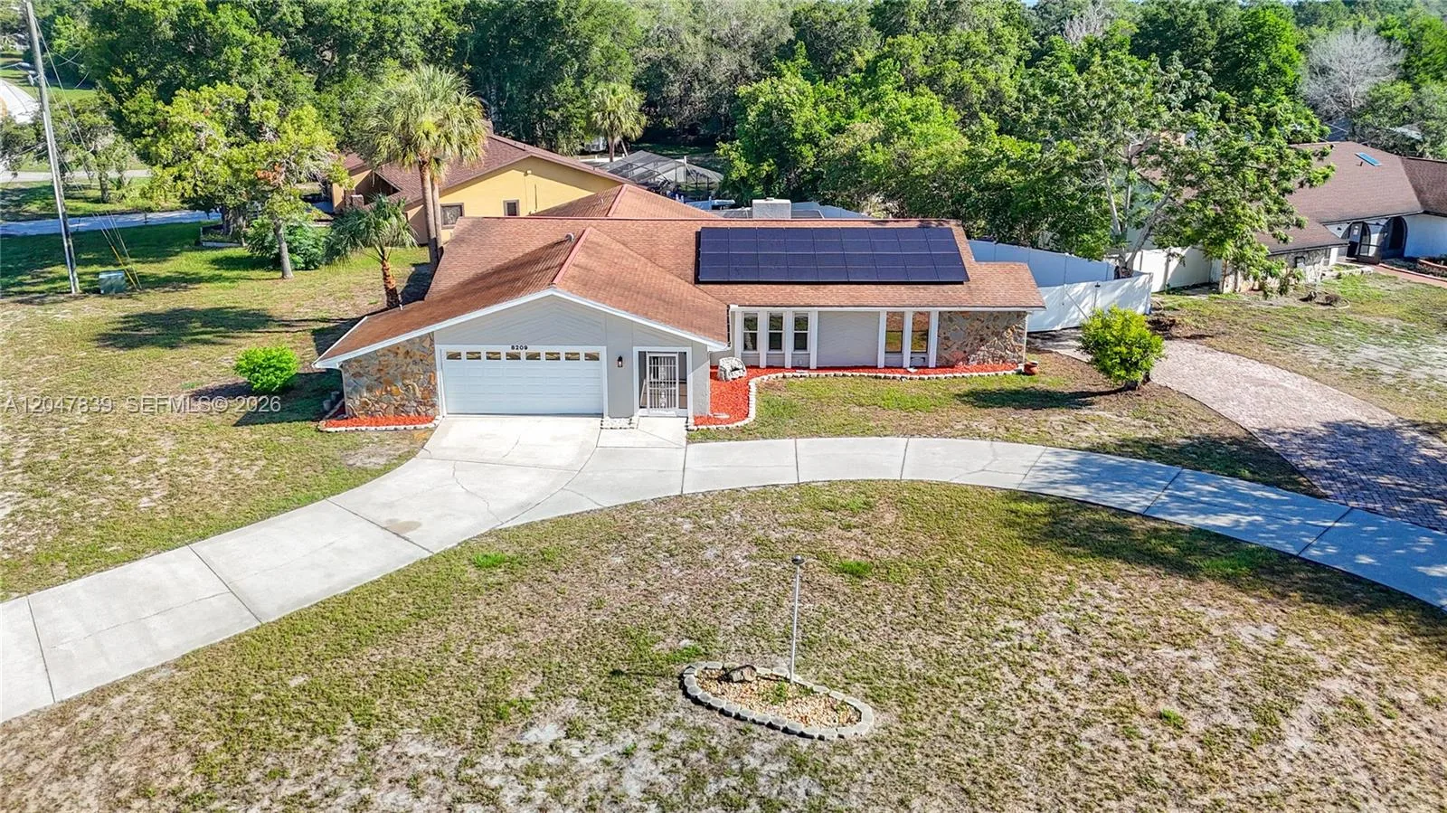 8209 Chaucer Dr, Spring Hill, FL 34607 photo 2