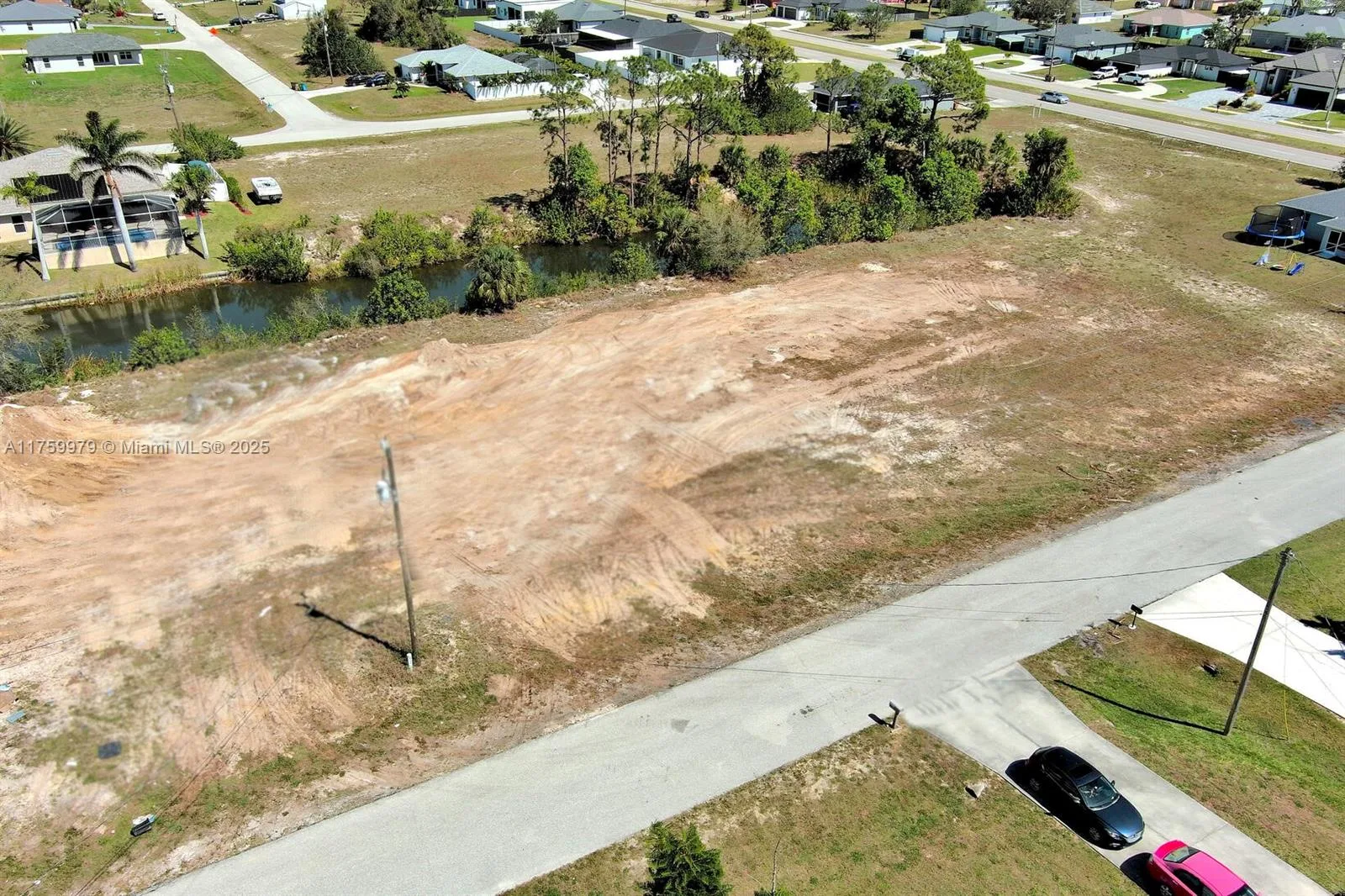 1611 NW 2nd St, Cape Coral, FL 33993 photo 11