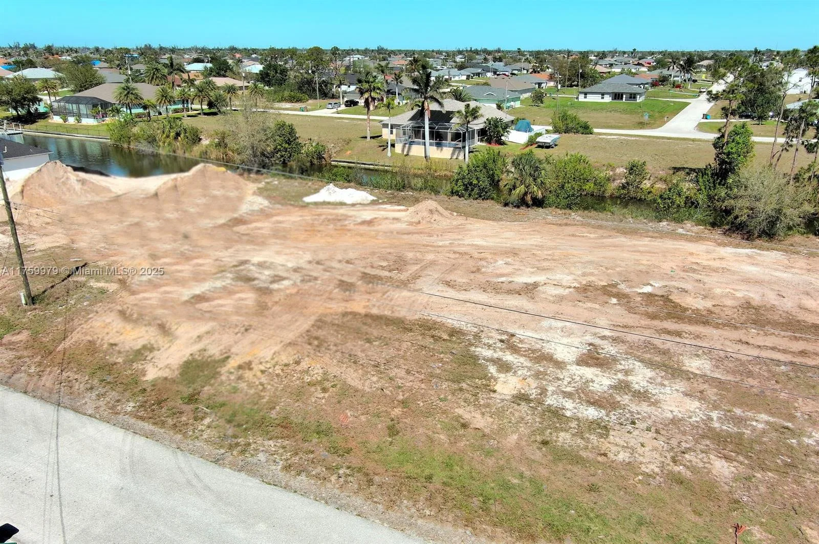 1611 NW 2nd St, Cape Coral, FL 33993 photo 6