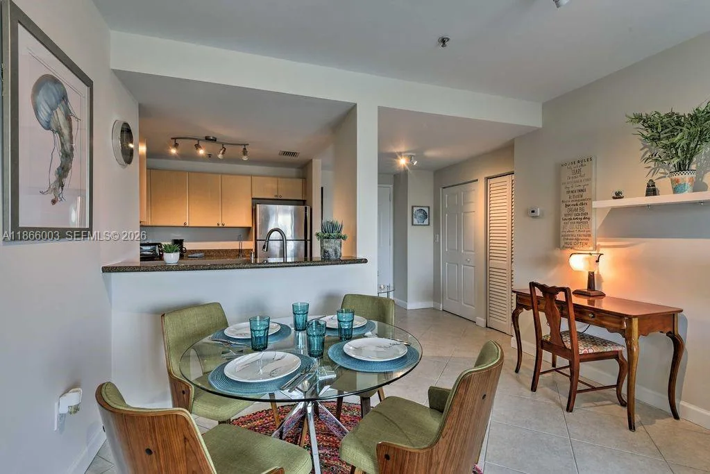2280 SW 32nd Ave # 509, Miami, FL 33145 photo 6