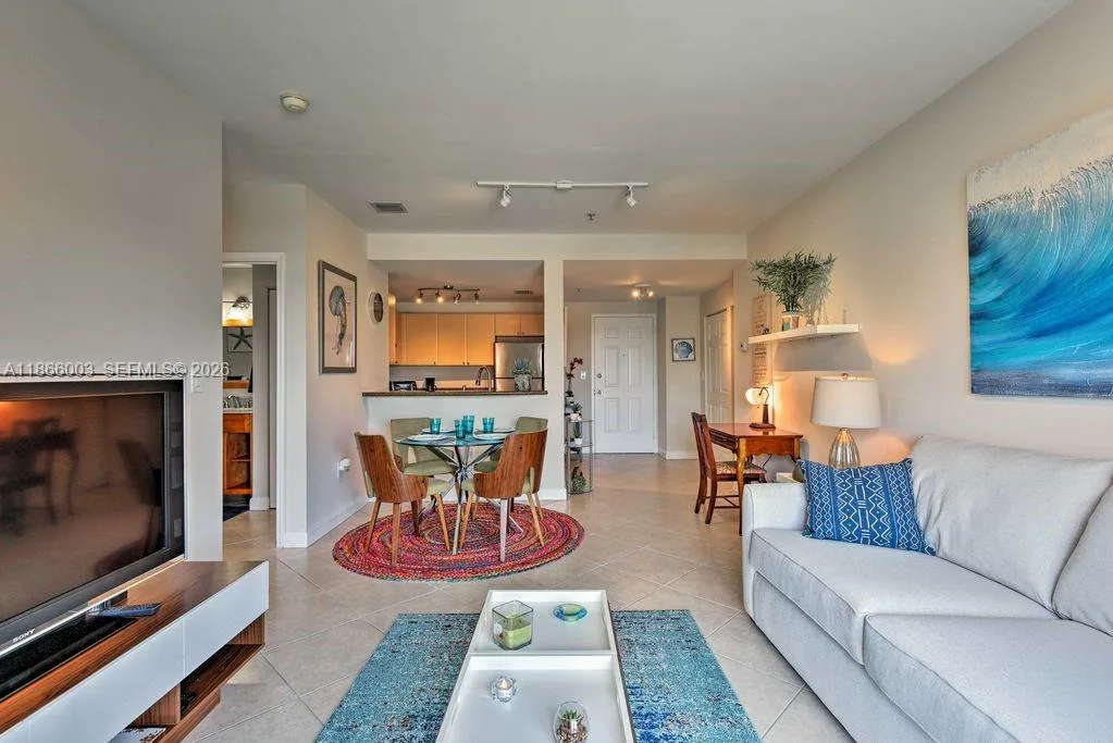 2280 SW 32nd Ave # 509, Miami, FL 33145 photo 8