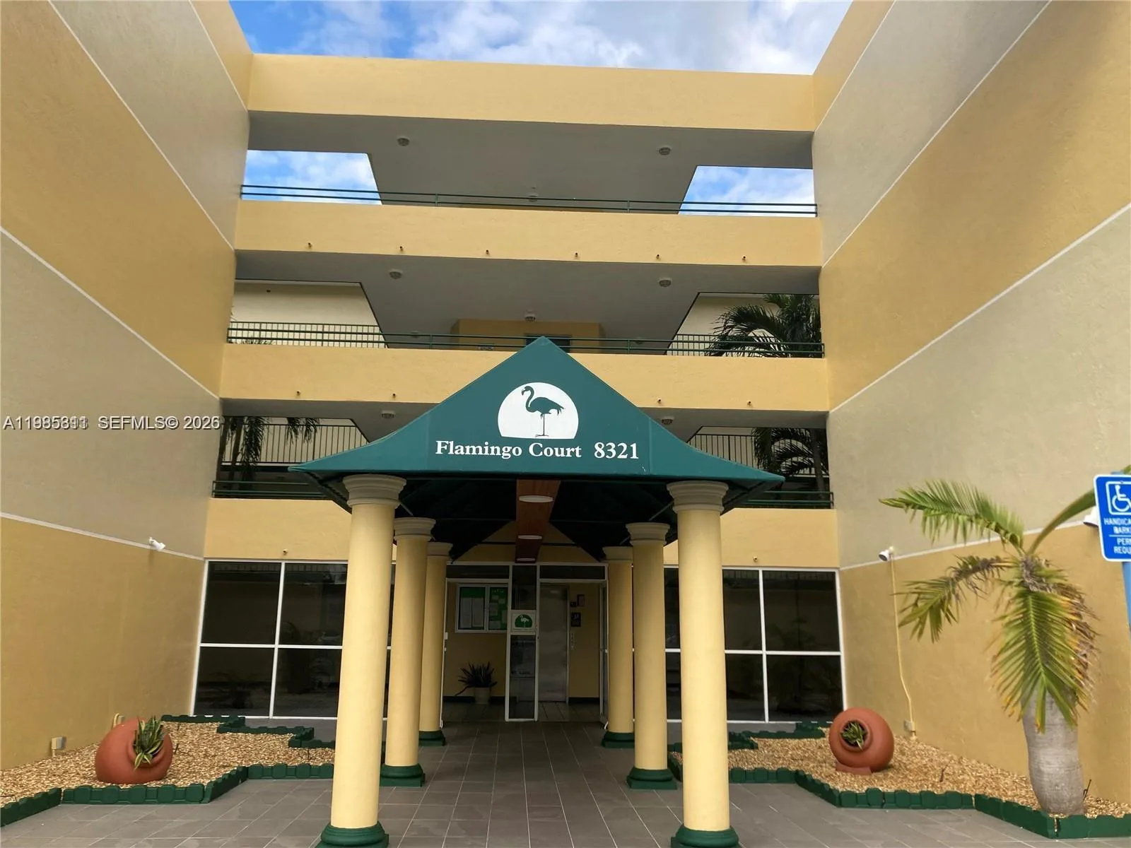 8321 NW 7th St # 1-307, Miami, FL 33126 photo 6