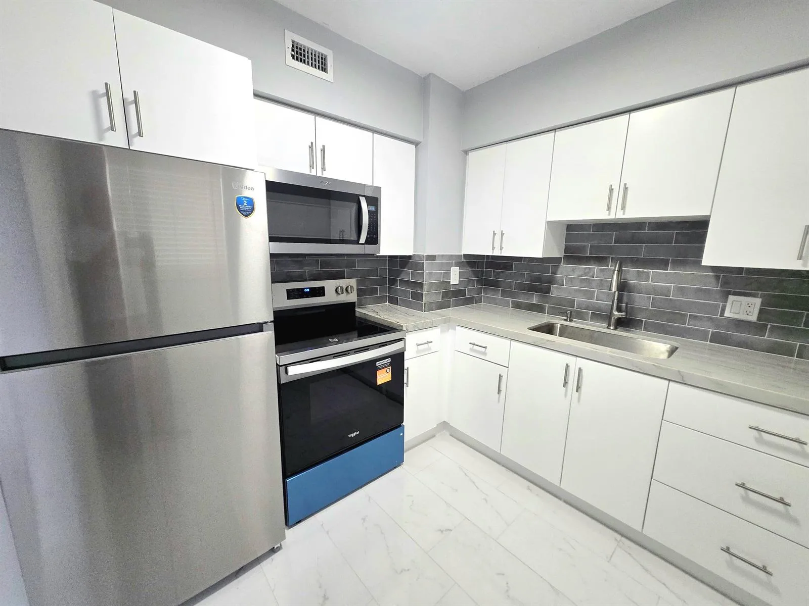 6505 WINFIELD Boulevard # B-31, Margate, FL 33063 photo 4