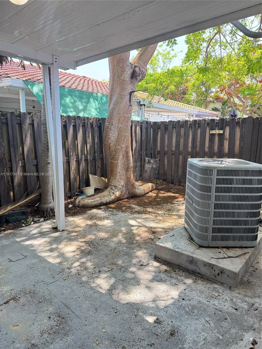 8419 SW 209th St, Cutler Bay, FL 33189 photo 13