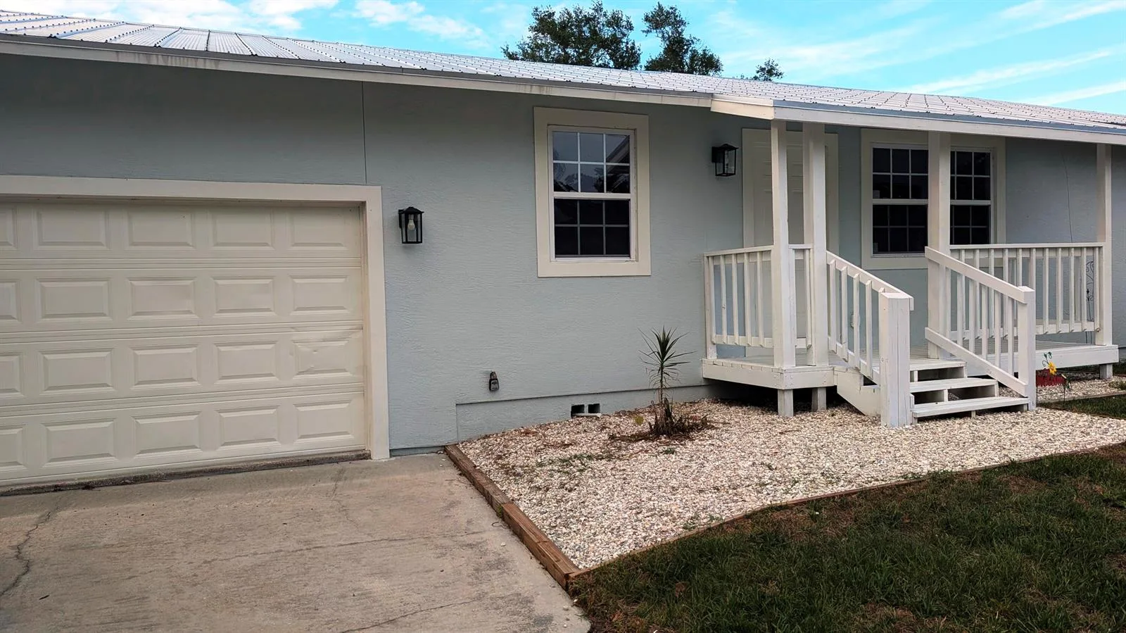 795 Rolling Hill Drive, Sebastian, FL 32958 photo 2