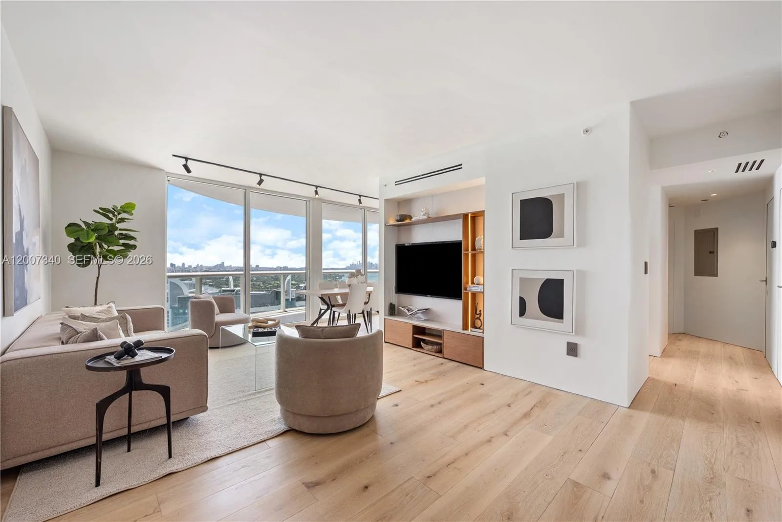 6365 Collins Ave # 3904, Miami Beach, FL 33141 photo 4