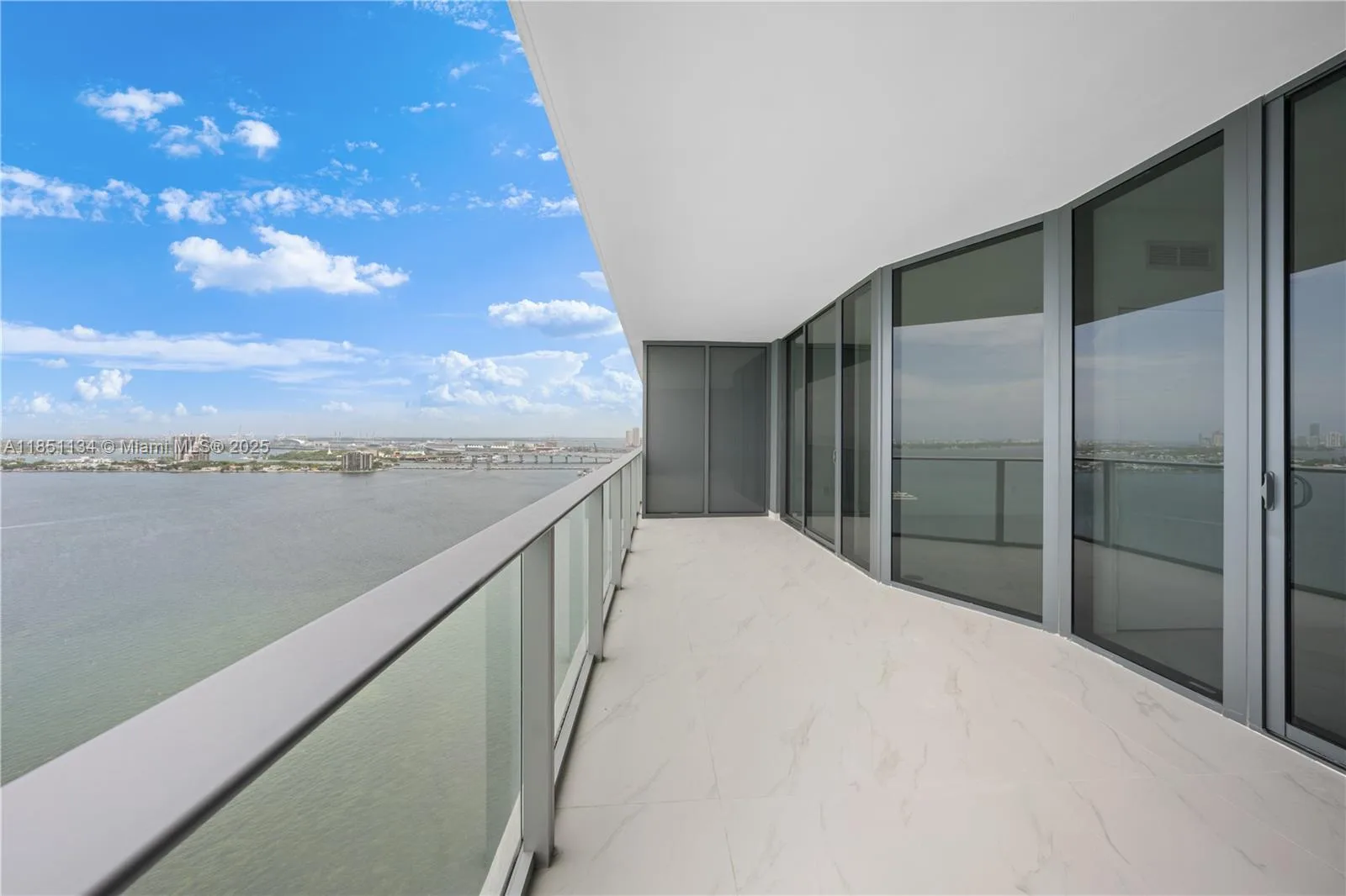 700 NE 24 ST # 2503, Miami, FL 33137