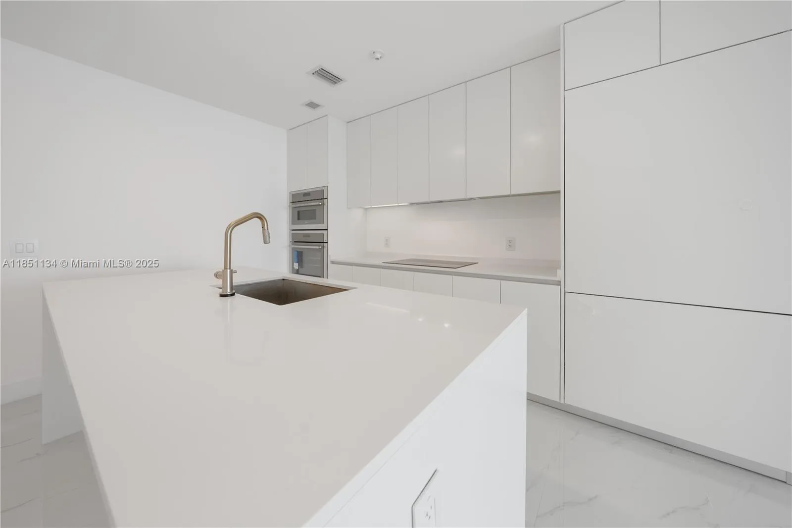 700 NE 24 ST # 2503, Miami, FL 33137 photo 10