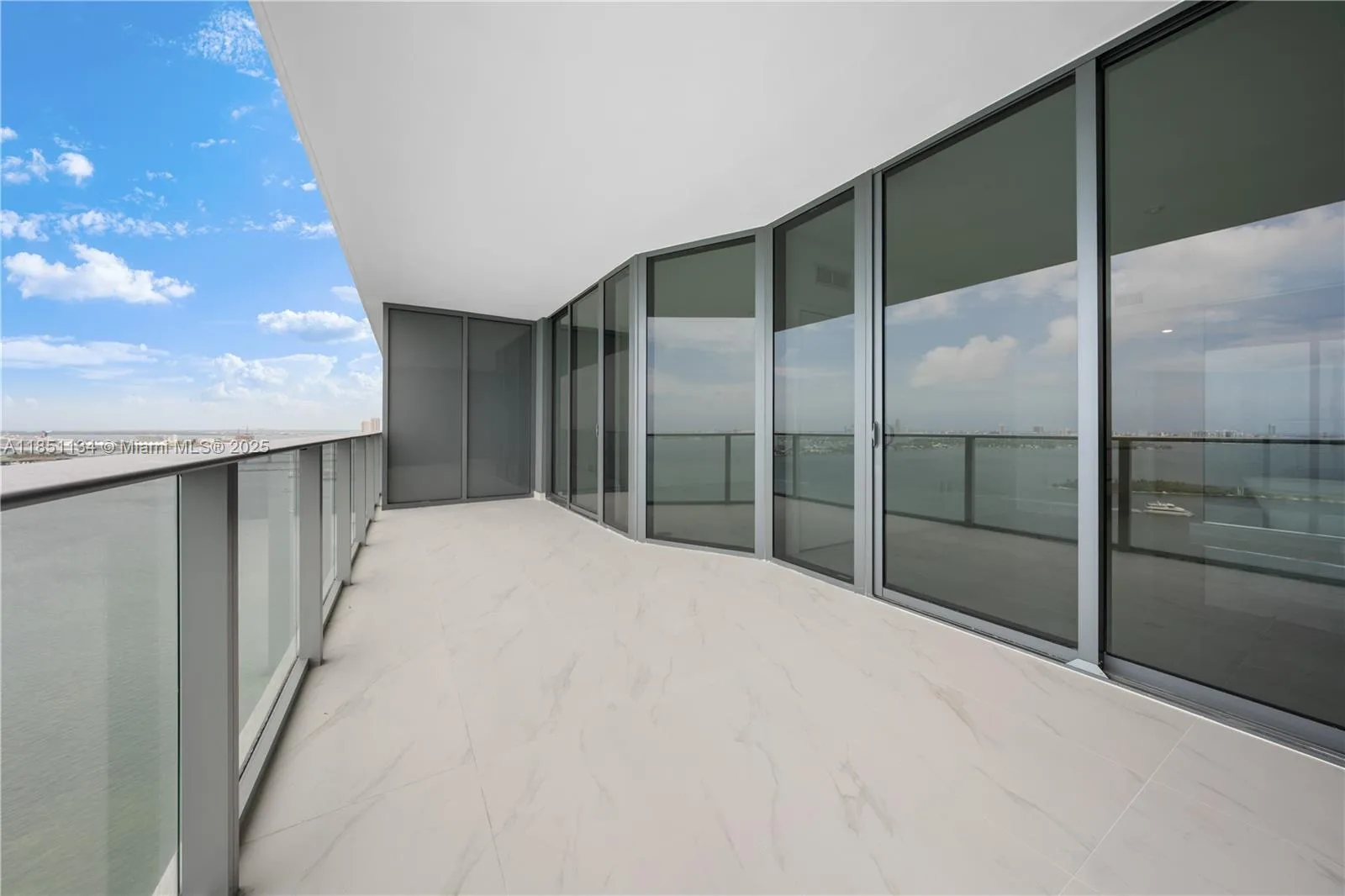 700 NE 24 ST # 2503, Miami, FL 33137 photo 2