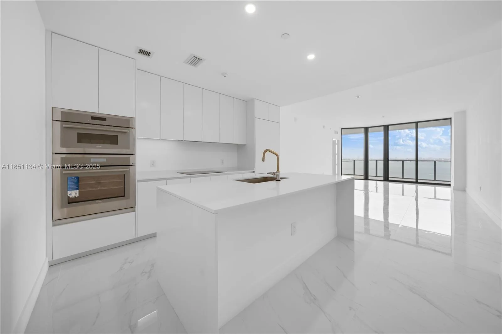 700 NE 24 ST # 2503, Miami, FL 33137 photo 7