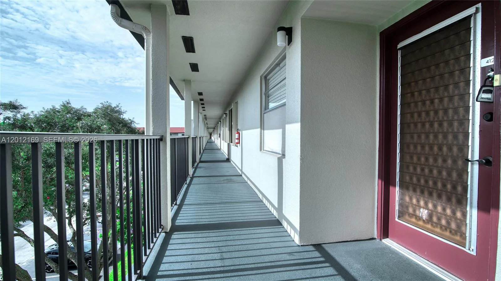 12950 SW 13th St # 412D, Pembroke Pines, FL 33027 photo 2