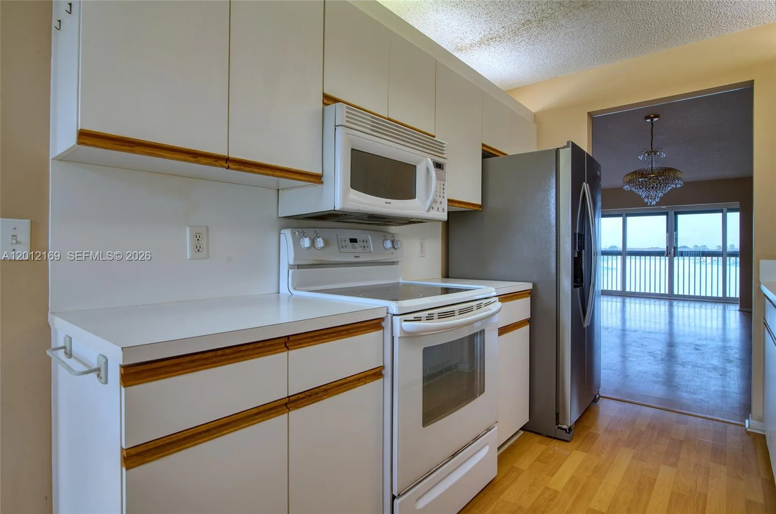 12950 SW 13th St # 412D, Pembroke Pines, FL 33027 photo 3