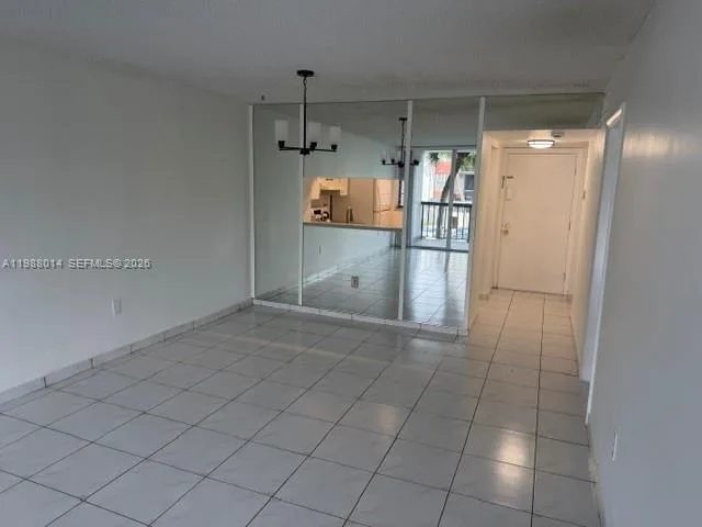 10825 SW 112 AV # 6-215, Miami, FL 33176 photo 6