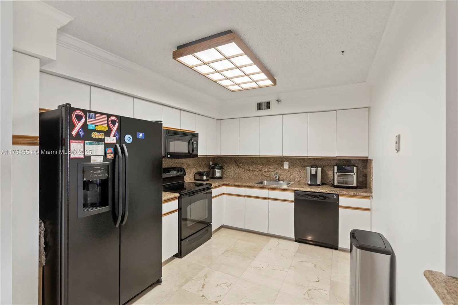 3530 Mystic Pointe Dr # 1508, Aventura, FL 33180 photo 10