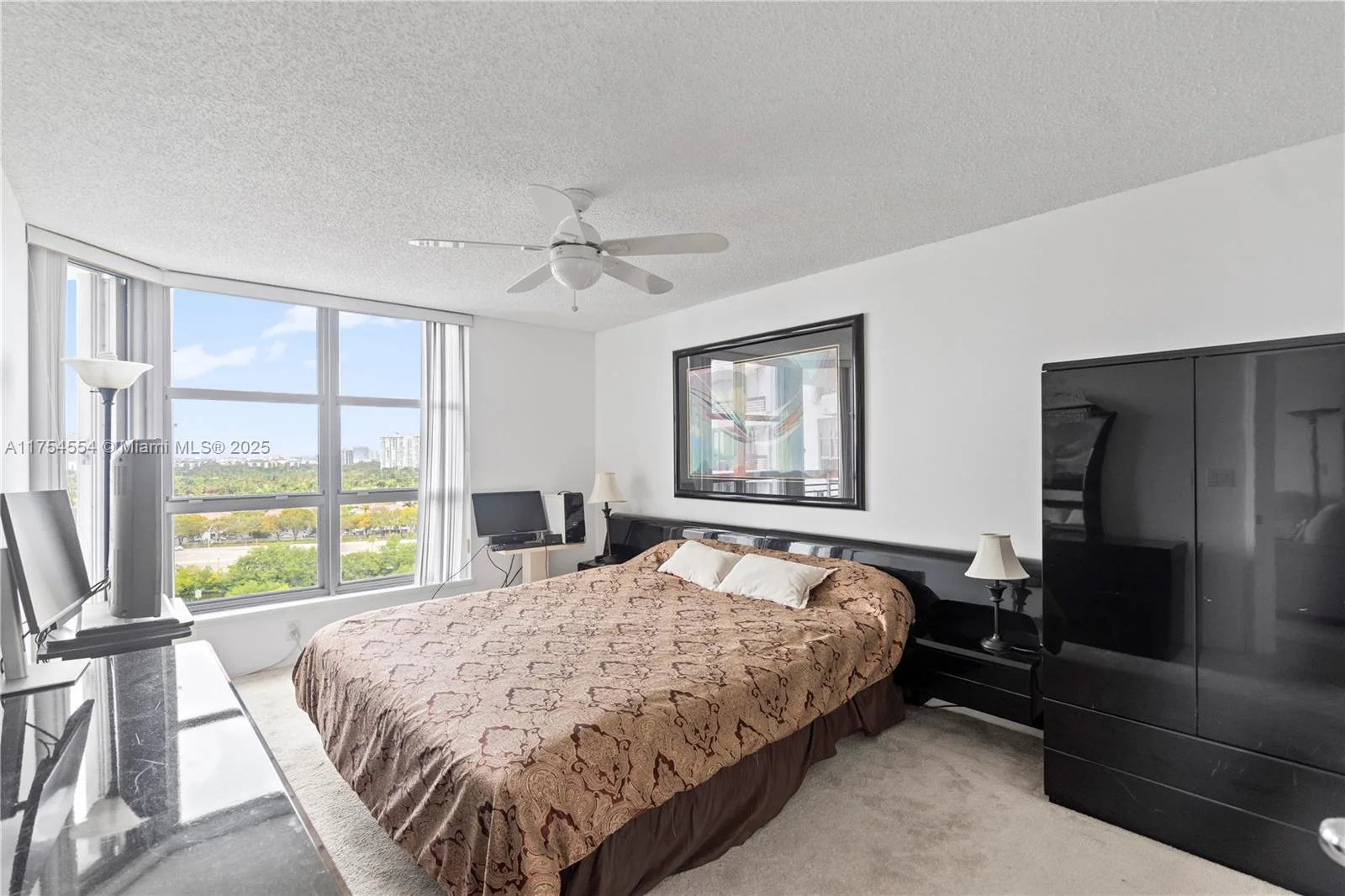 3530 Mystic Pointe Dr # 1508, Aventura, FL 33180 photo 12