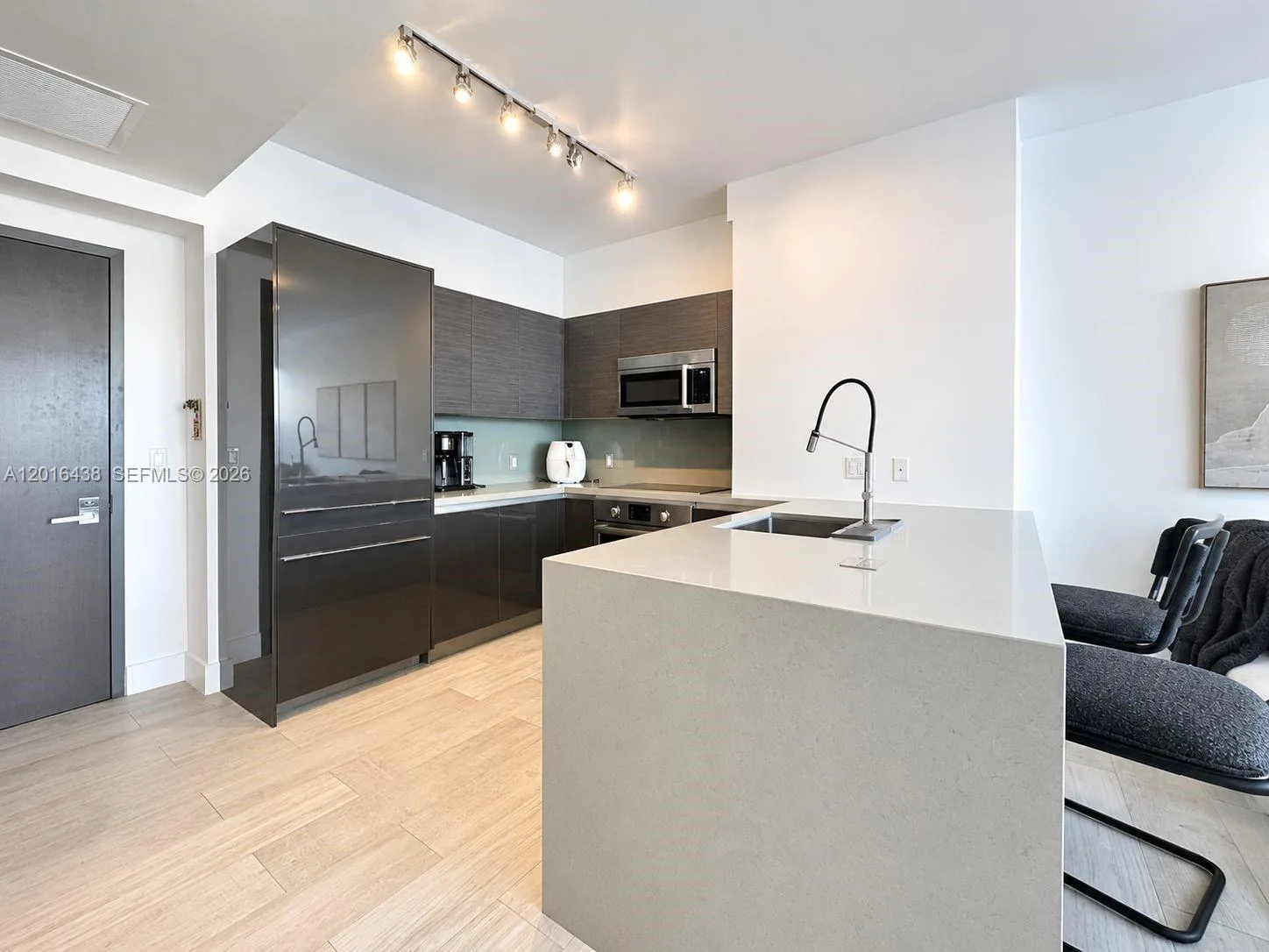 1080 Brickell Ave # 1705, Miami, FL 33131 photo 8