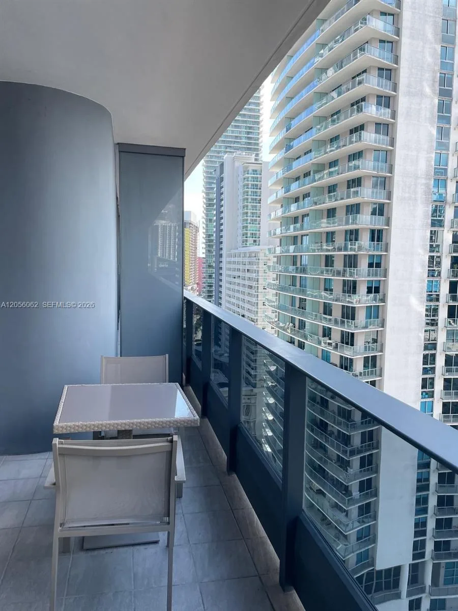1000 Brickell Plaza # 2404, Miami, FL 33131 photo 3