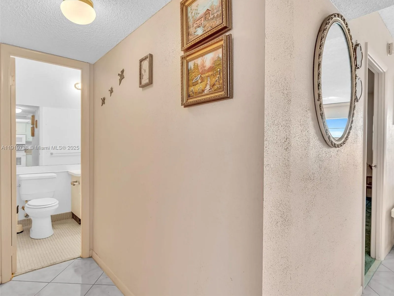 5102 NW 36th St # 607, Lauderdale Lakes, FL 33319 photo 5