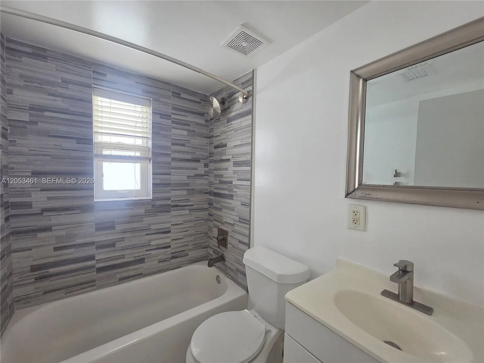 1767 NW 3rd Ave # 17, Miami, FL 33136 photo 5