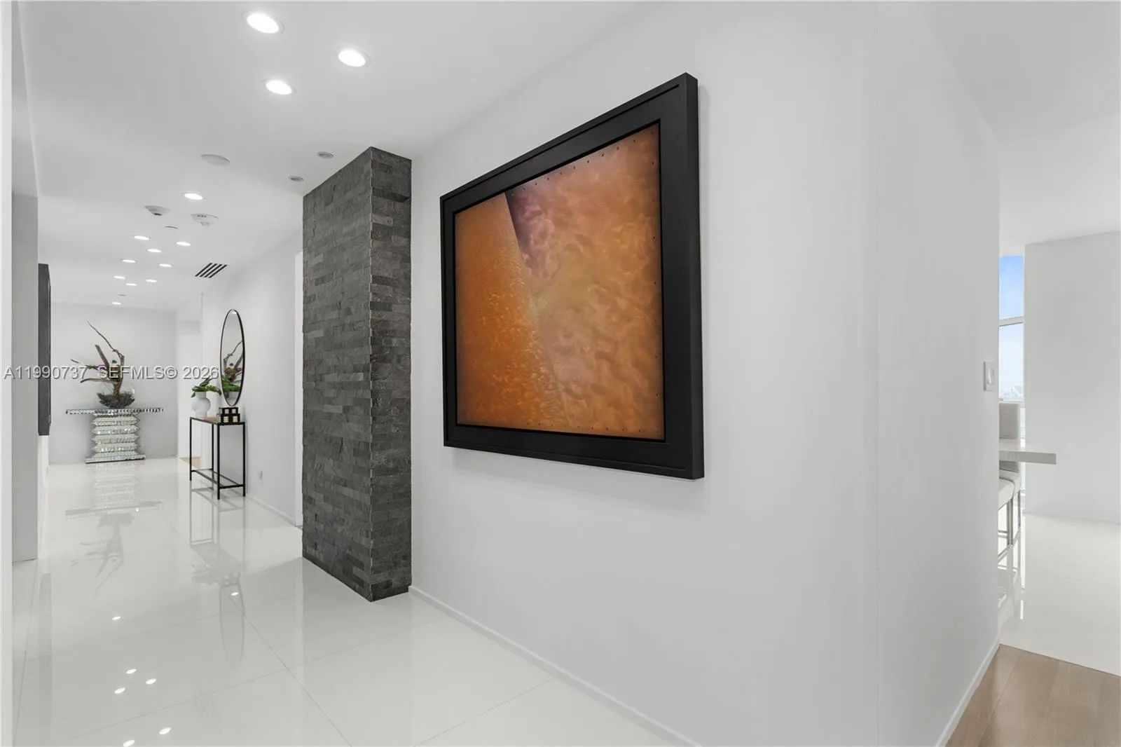 300 S Pointe Dr # 3405, Miami Beach, FL 33139 photo 13
