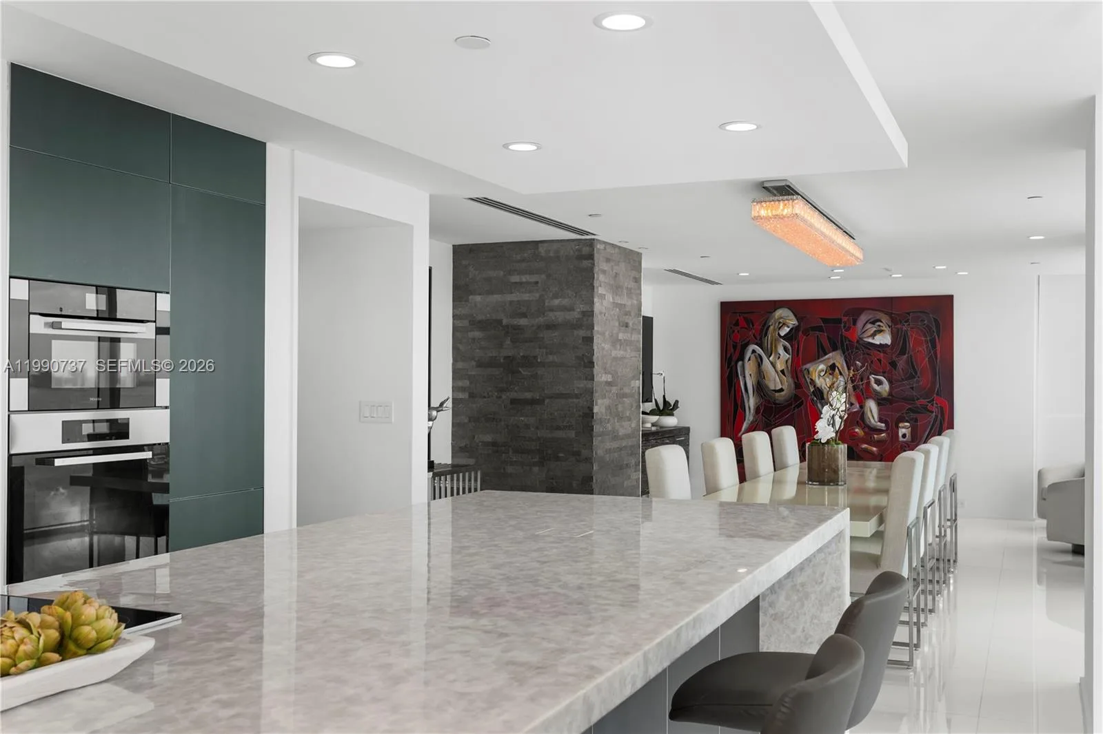 300 S Pointe Dr # 3405, Miami Beach, FL 33139 photo 7