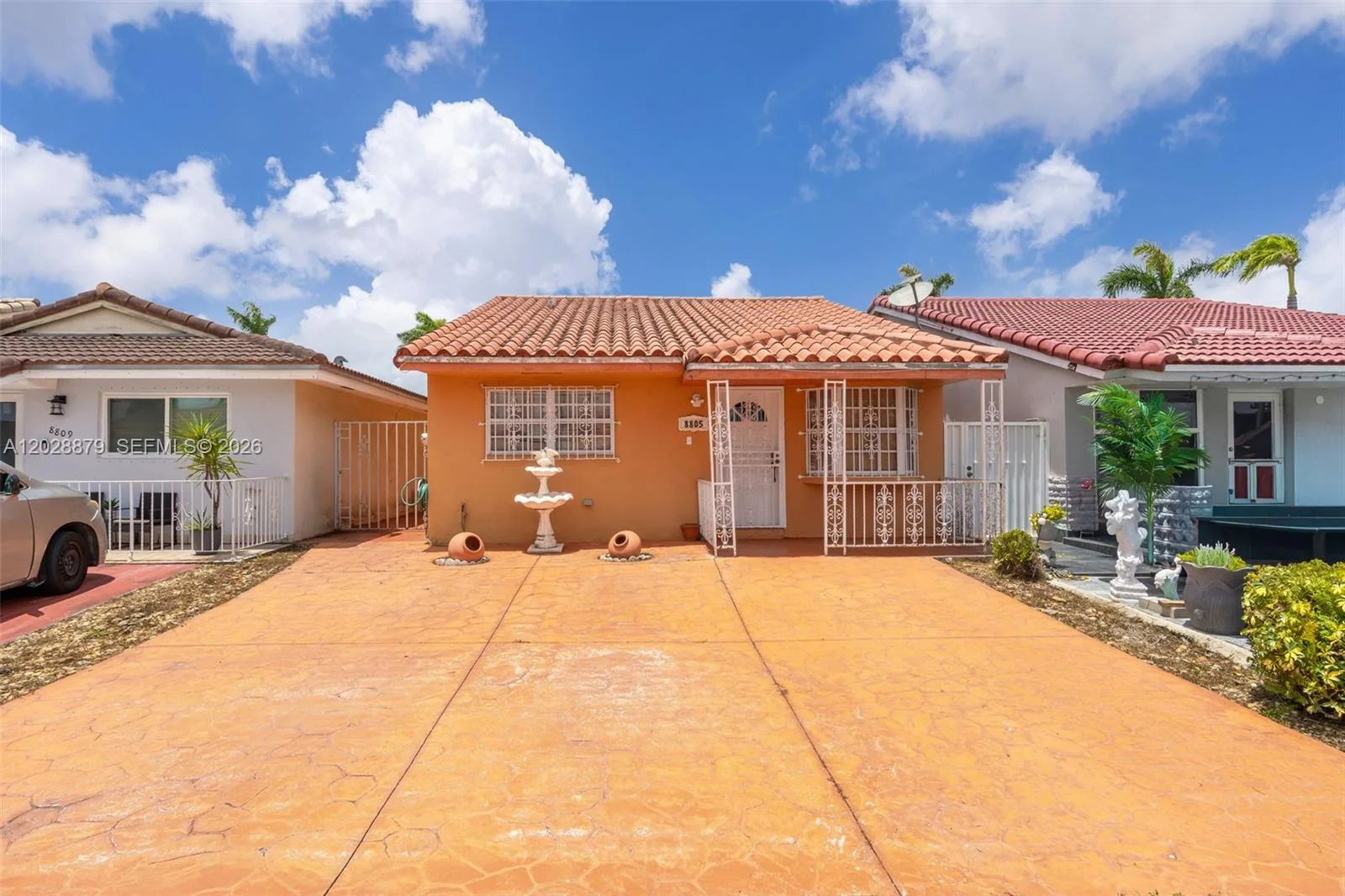 8805 NW 114th Ter, Hialeah Gardens, FL 33018